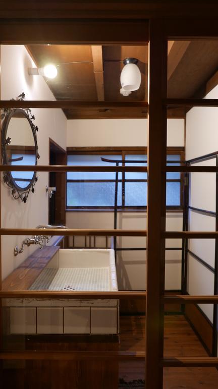 Guest House Ui-Ca Kanazawa Exteriör bild