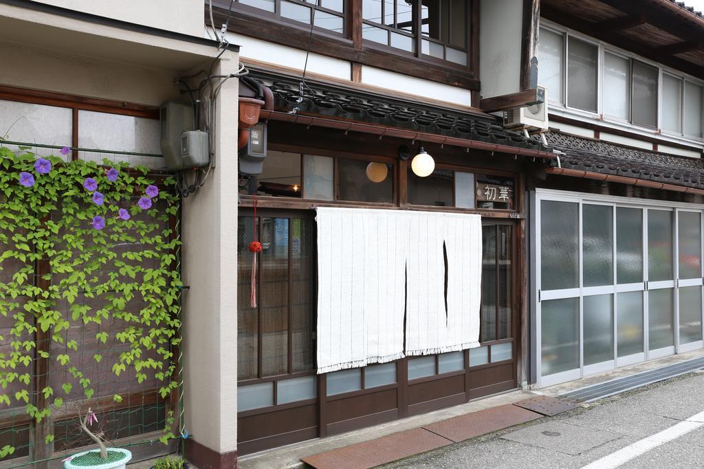 Guest House Ui-Ca Kanazawa Exteriör bild
